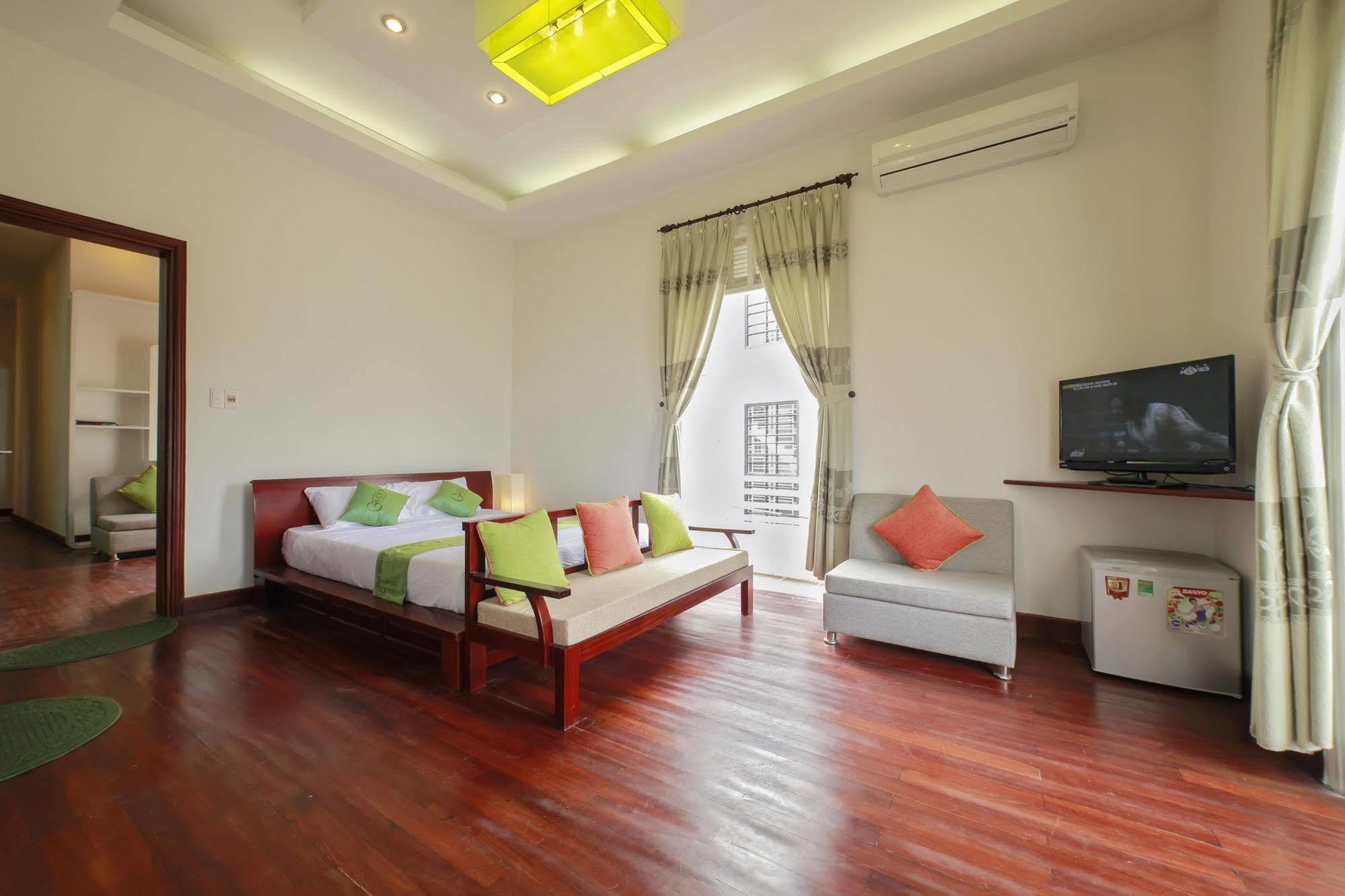 Green Valley Homestay Хойан Экстерьер фото